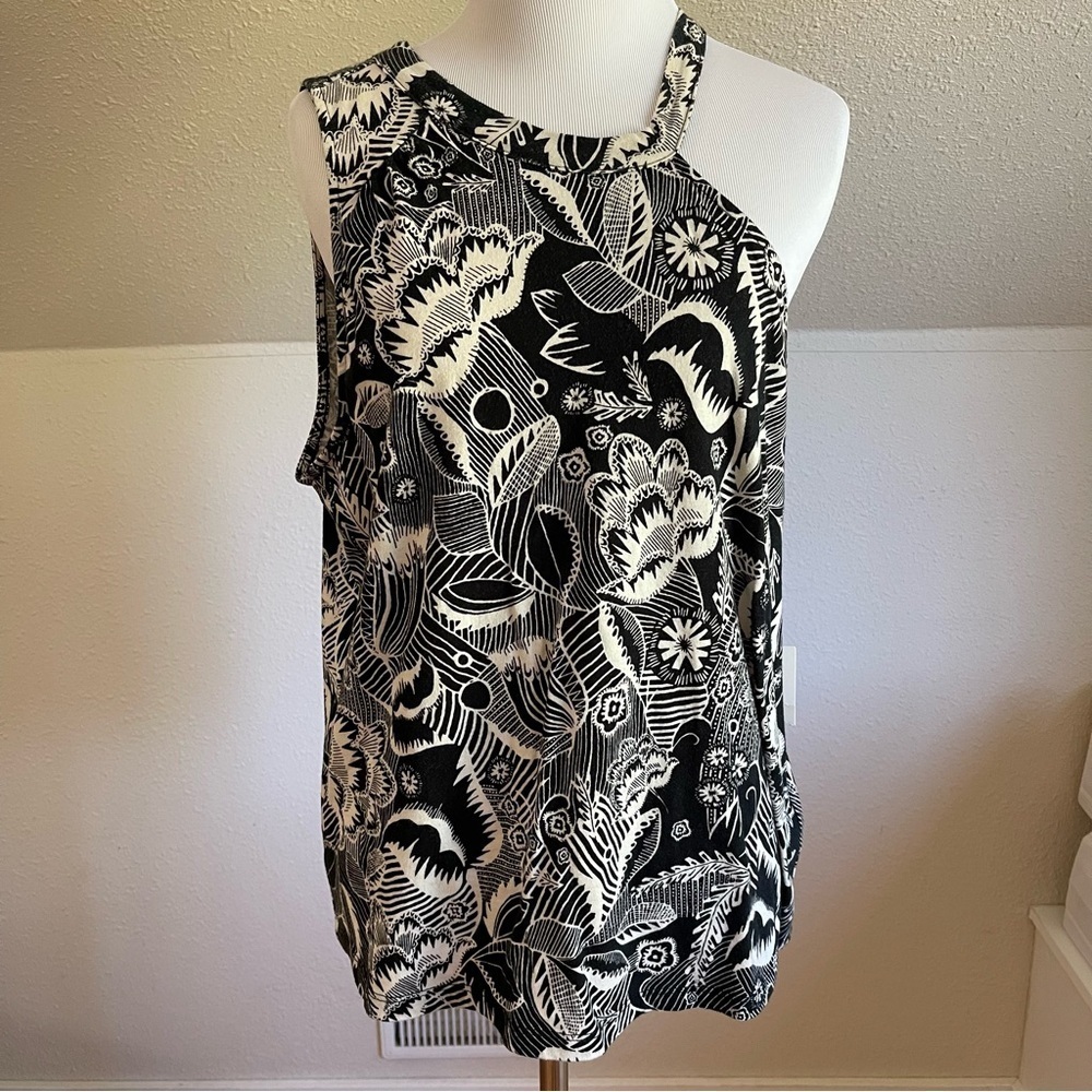 NWT Anthropologie Black White Floral Asymmetrical Cutout Cotton Top - Picture 4 of 10